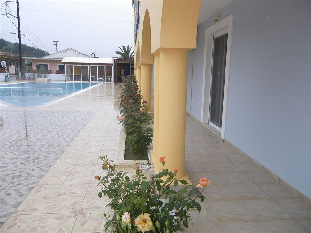 Christakis Aparthotel Sidari  Exterior photo