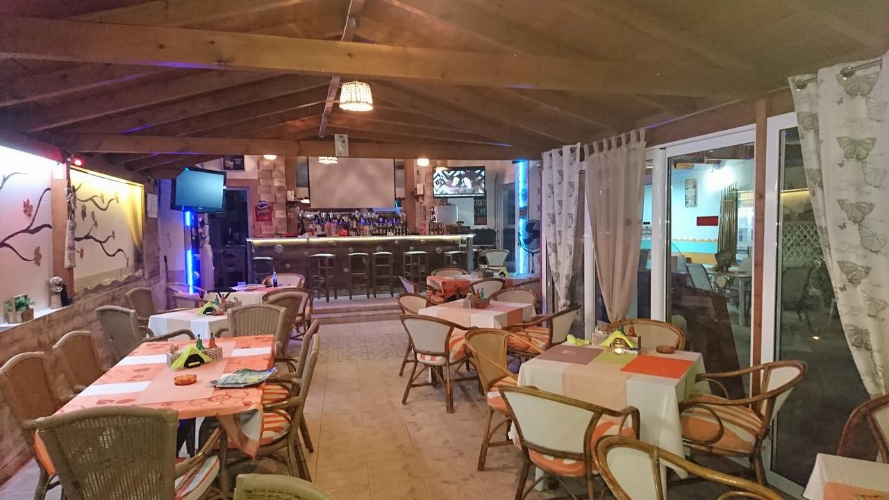 Christakis Aparthotel Sidari  Exterior photo