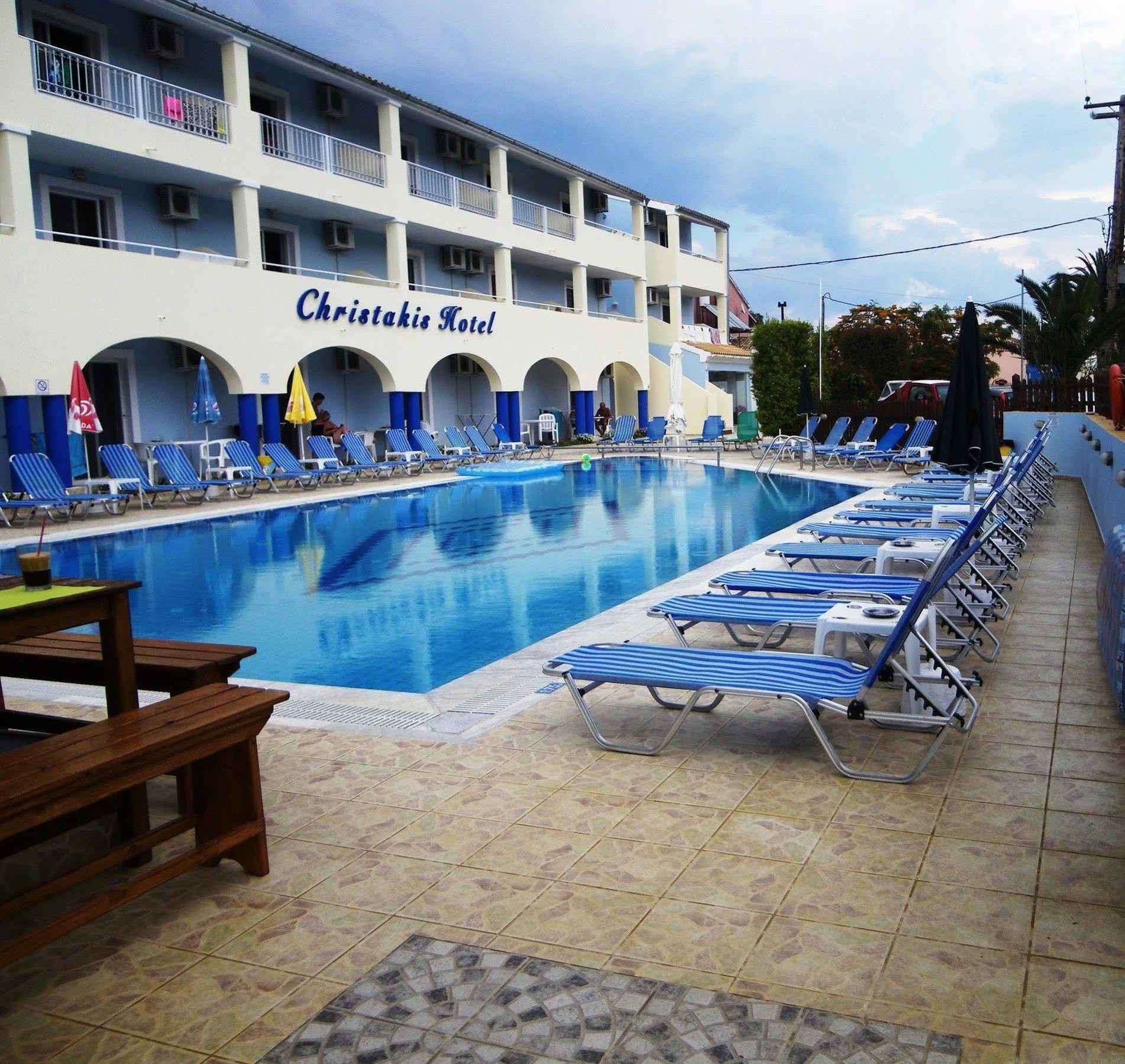 Christakis Aparthotel Sidari  Exterior photo