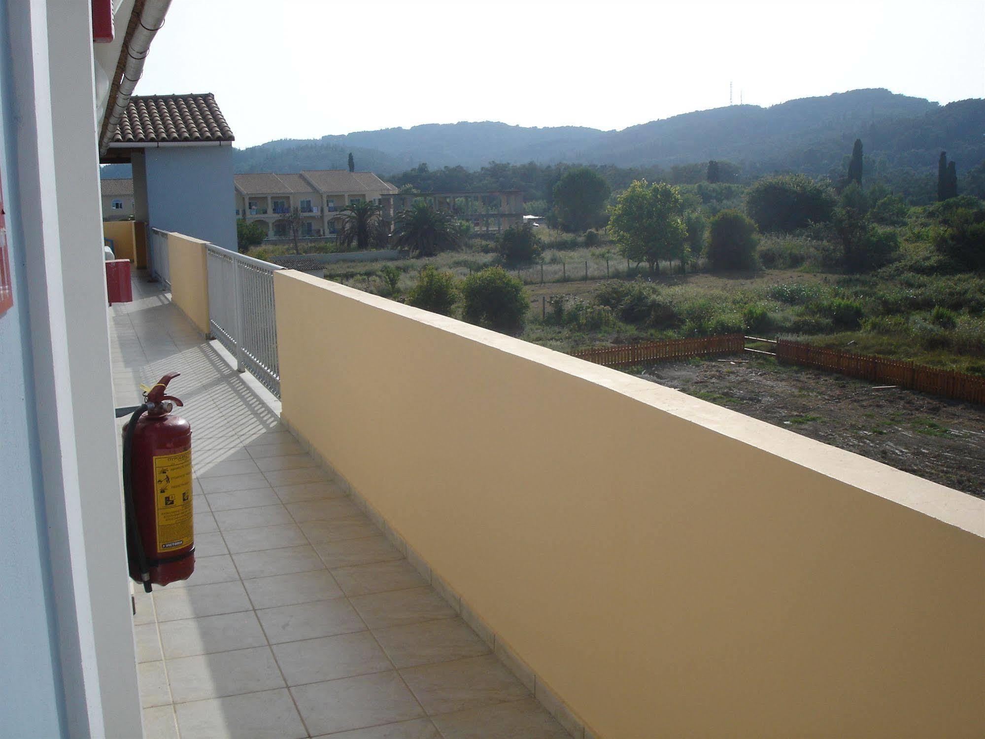 Christakis Aparthotel Sidari  Exterior photo